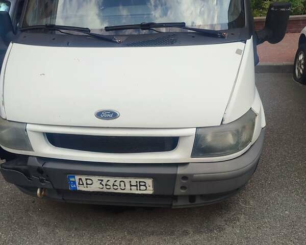 Белый Форд Транзит, объемом двигателя 2 л и пробегом 300 тыс. км за 4200 $, фото 1 на Automoto.ua