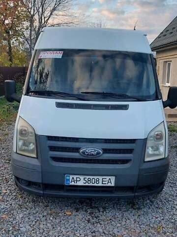 Форд Транзит 2007 в Хотине на Automoto.ua Белый Форд Транзит, объемом двигателя 2.2 л и пробегом 506 тыс. км за 6200 $, фото 1 на Automoto.ua