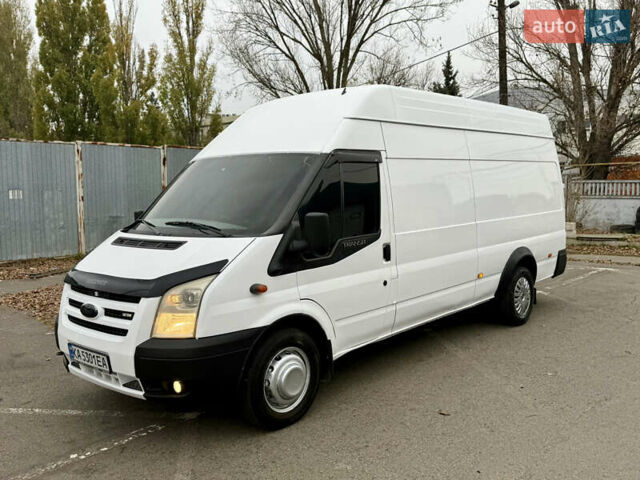 Белый Форд Транзит, объемом двигателя 2.4 л и пробегом 400 тыс. км за 9200 $, фото 1 на Automoto.ua