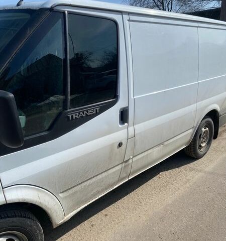 Білий Форд Транзит, об'ємом двигуна 2.2 л та пробігом 365 тис. км за 4700 $, фото 1 на Automoto.ua