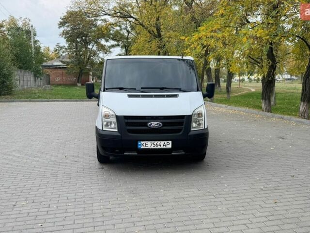 Білий Форд Транзит, об'ємом двигуна 2.2 л та пробігом 384 тис. км за 4000 $, фото 1 на Automoto.ua