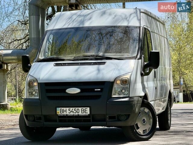 Білий Форд Транзит, об'ємом двигуна 2.4 л та пробігом 327 тис. км за 5400 $, фото 1 на Automoto.ua