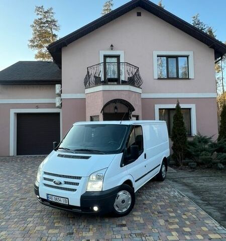 Білий Форд Транзит, об'ємом двигуна 2.2 л та пробігом 330 тис. км за 8950 $, фото 1 на Automoto.ua