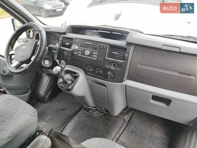 Білий Форд Транзит, об'ємом двигуна 2.2 л та пробігом 458 тис. км за 5900 $, фото 1 на Automoto.ua