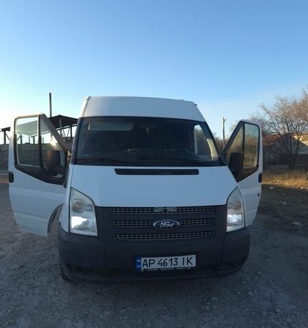 Белый Форд Транзит, объемом двигателя 2.2 л и пробегом 304 тыс. км за 8500 $, фото 1 на Automoto.ua