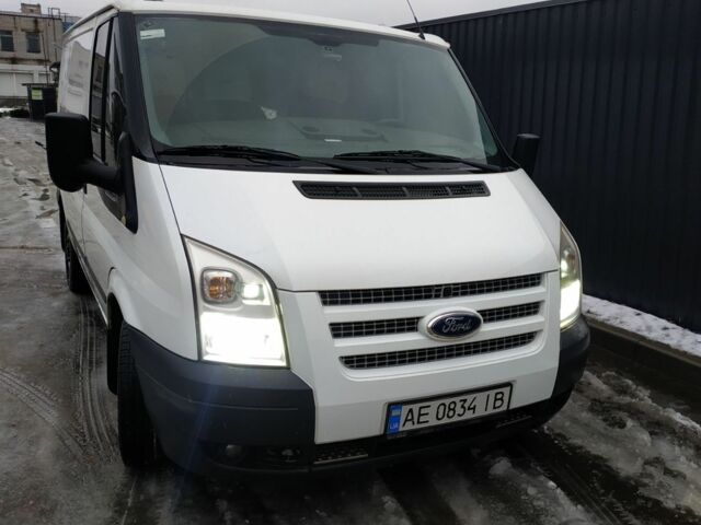 Білий Форд Транзит, об'ємом двигуна 2.2 л та пробігом 329 тис. км за 8500 $, фото 1 на Automoto.ua