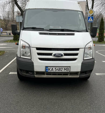 Білий Форд Транзит, об'ємом двигуна 2.2 л та пробігом 555 тис. км за 8900 $, фото 1 на Automoto.ua