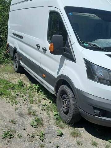 Белый Форд Транзит, объемом двигателя 2 л и пробегом 210 тыс. км за 14200 $, фото 1 на Automoto.ua