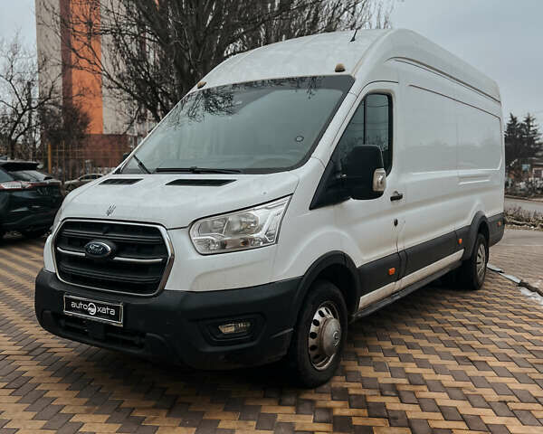 Белый Форд Транзит, объемом двигателя 2 л и пробегом 335 тыс. км за 17000 $, фото 1 на Automoto.ua