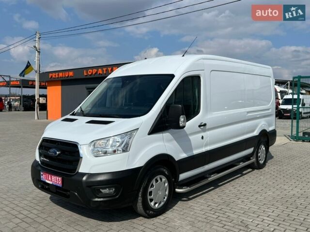 Белый Форд Транзит, объемом двигателя 2 л и пробегом 147 тыс. км за 21708 $, фото 1 на Automoto.ua