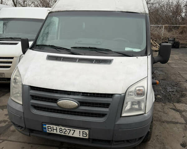 Білий Форд Транзит, об'ємом двигуна 2.4 л та пробігом 475 тис. км за 6500 $, фото 1 на Automoto.ua