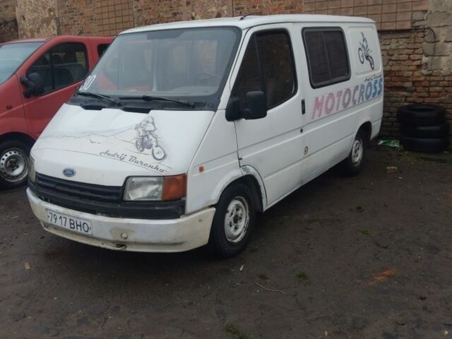 Белый Форд Транзит, объемом двигателя 0 л и пробегом 132 тыс. км за 1500 $, фото 1 на Automoto.ua