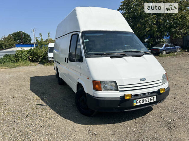 Белый Форд Транзит, объемом двигателя 2.5 л и пробегом 500 тыс. км за 2500 $, фото 1 на Automoto.ua