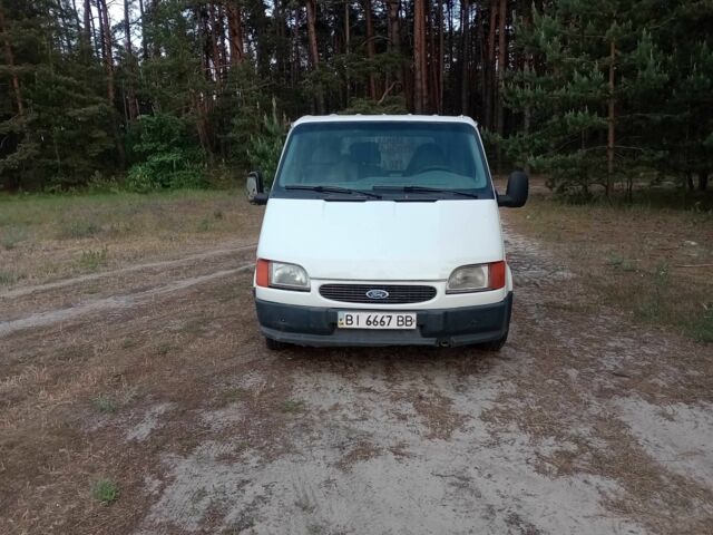 Белый Форд Транзит, объемом двигателя 2.5 л и пробегом 459 тыс. км за 1950 $, фото 1 на Automoto.ua