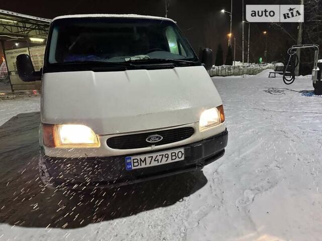 Белый Форд Транзит, объемом двигателя 2 л и пробегом 430 тыс. км за 1899 $, фото 1 на Automoto.ua