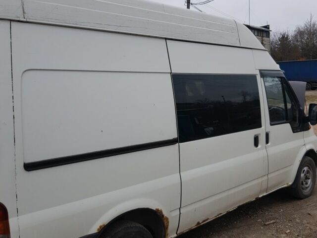 Білий Форд Транзит, об'ємом двигуна 2 л та пробігом 260 тис. км за 3101 $, фото 1 на Automoto.ua