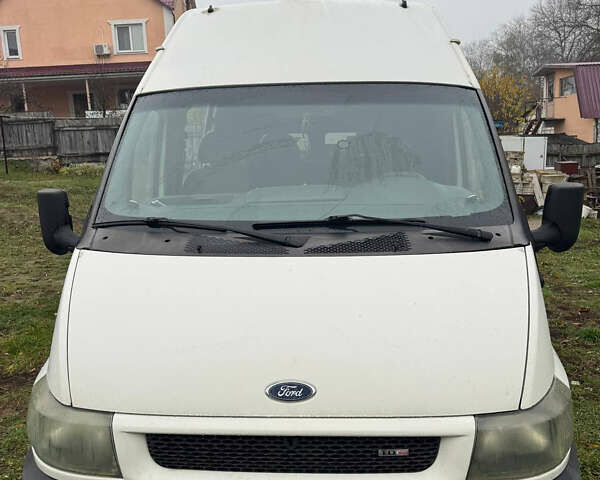 Белый Форд Транзит, объемом двигателя 2 л и пробегом 380 тыс. км за 4550 $, фото 1 на Automoto.ua