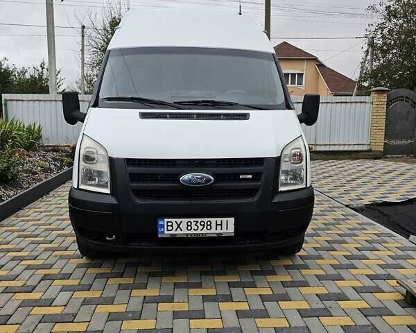 Белый Форд Транзит, объемом двигателя 0 л и пробегом 270 тыс. км за 8000 $, фото 1 на Automoto.ua