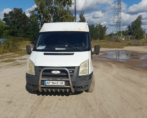 Білий Форд Транзит, об'ємом двигуна 2.2 л та пробігом 260 тис. км за 5000 $, фото 1 на Automoto.ua