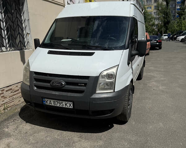 Белый Форд Транзит, объемом двигателя 2.4 л и пробегом 280 тыс. км за 6000 $, фото 1 на Automoto.ua