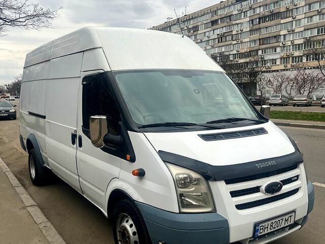 Білий Форд Транзит, об'ємом двигуна 2.4 л та пробігом 250 тис. км за 7500 $, фото 1 на Automoto.ua
