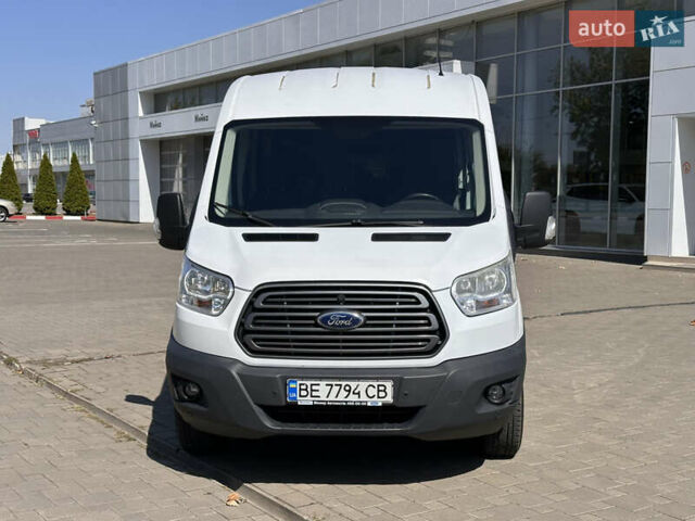 Білий Форд Транзит, об'ємом двигуна 2.2 л та пробігом 155 тис. км за 19000 $, фото 1 на Automoto.ua