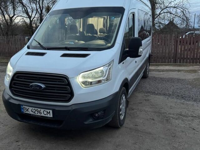 Белый Форд Транзит, объемом двигателя 2 л и пробегом 230 тыс. км за 16500 $, фото 1 на Automoto.ua