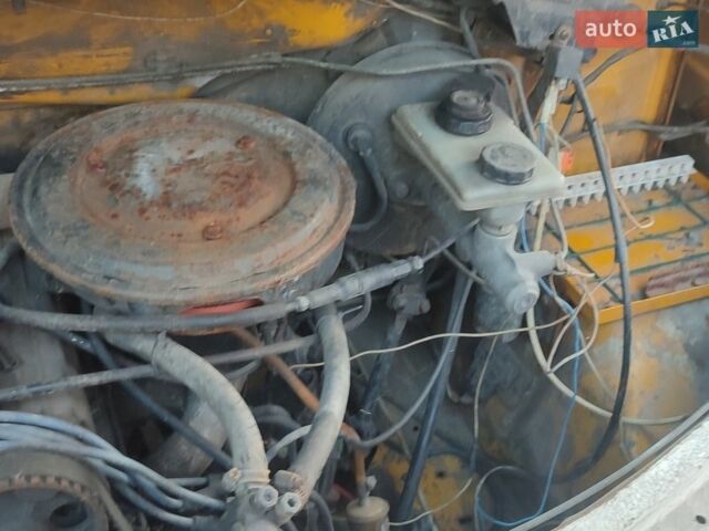 Білий Форд Транзит, об'ємом двигуна 2 л та пробігом 250 тис. км за 500 $, фото 1 на Automoto.ua