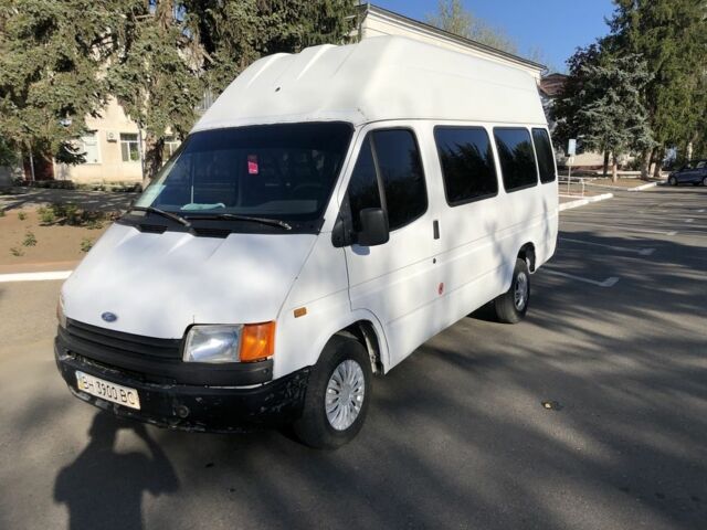 Білий Форд Транзит, об'ємом двигуна 2.5 л та пробігом 425 тис. км за 2850 $, фото 1 на Automoto.ua