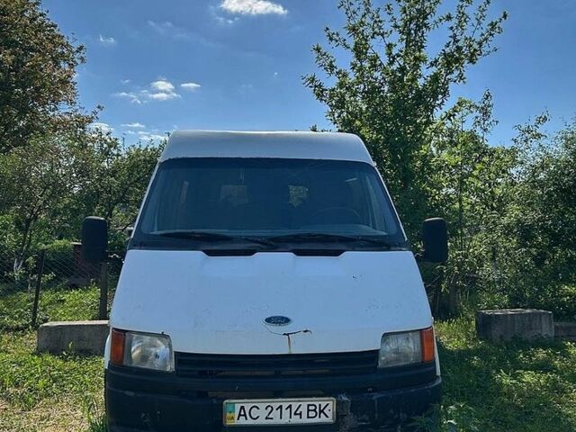 Білий Форд Транзит, об'ємом двигуна 2.5 л та пробігом 100 тис. км за 1500 $, фото 1 на Automoto.ua