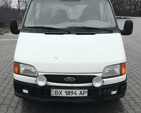 Білий Форд Транзит, об'ємом двигуна 2.5 л та пробігом 612 тис. км за 2500 $, фото 1 на Automoto.ua