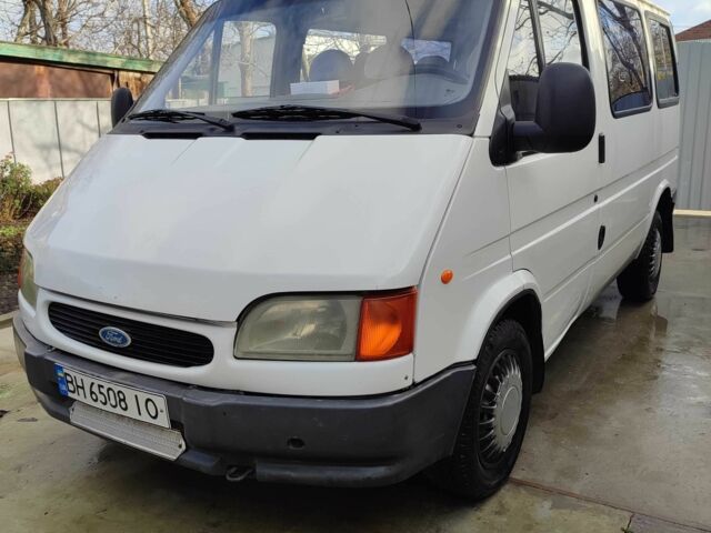 Білий Форд Транзит, об'ємом двигуна 2.5 л та пробігом 528 тис. км за 3200 $, фото 1 на Automoto.ua