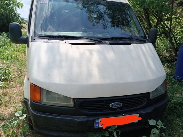 Белый Форд Транзит, объемом двигателя 2 л и пробегом 2 тыс. км за 150000 $, фото 1 на Automoto.ua