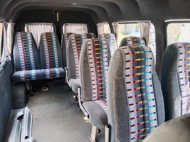 Білий Форд Транзит, об'ємом двигуна 2.5 л та пробігом 435 тис. км за 3100 $, фото 1 на Automoto.ua