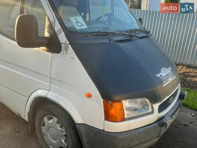 Білий Форд Транзит, об'ємом двигуна 2.5 л та пробігом 300 тис. км за 2500 $, фото 1 на Automoto.ua