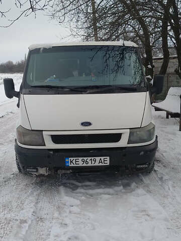 Білий Форд Транзит, об'ємом двигуна 2 л та пробігом 575 тис. км за 4500 $, фото 1 на Automoto.ua