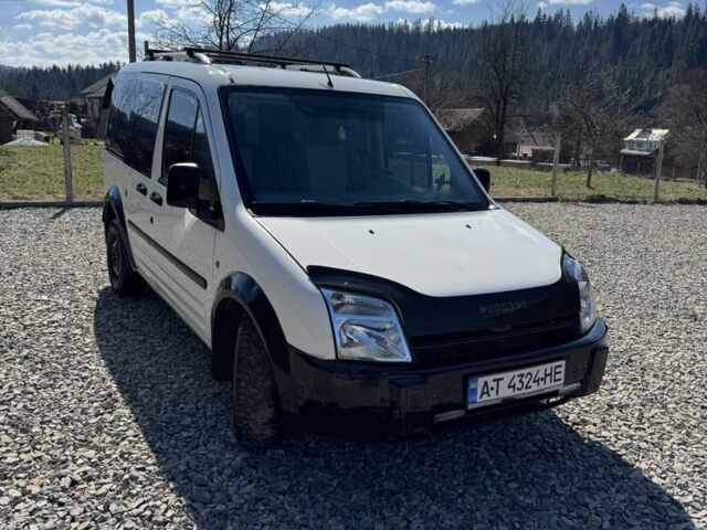 Белый Форд Транзит, объемом двигателя 1.8 л и пробегом 400 тыс. км за 3300 $, фото 1 на Automoto.ua