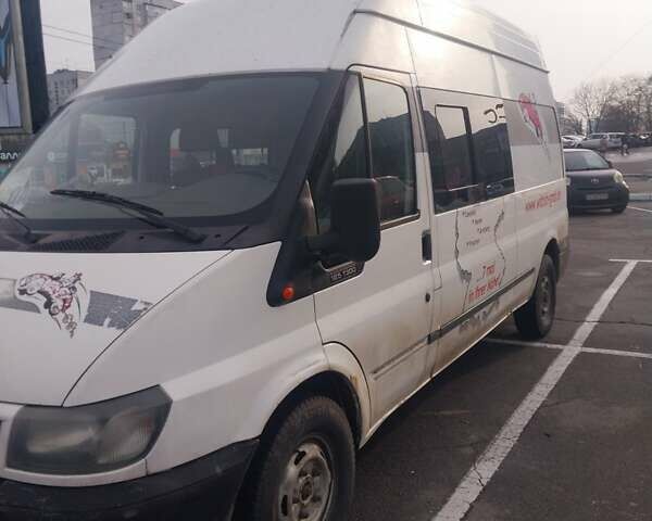 Белый Форд Транзит, объемом двигателя 2 л и пробегом 340 тыс. км за 5200 $, фото 1 на Automoto.ua