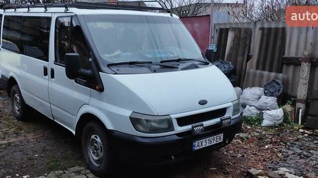 Белый Форд Транзит, объемом двигателя 2 л и пробегом 329 тыс. км за 5200 $, фото 1 на Automoto.ua