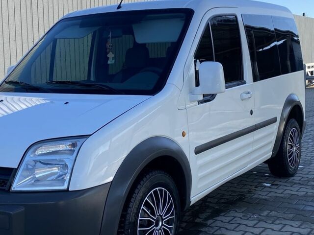 Белый Форд Транзит, объемом двигателя 1.8 л и пробегом 321 тыс. км за 3750 $, фото 1 на Automoto.ua