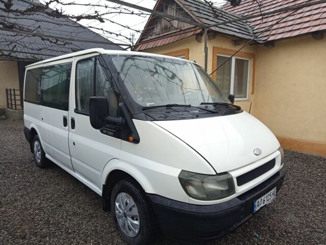 Белый Форд Транзит, объемом двигателя 2 л и пробегом 271 тыс. км за 3600 $, фото 1 на Automoto.ua