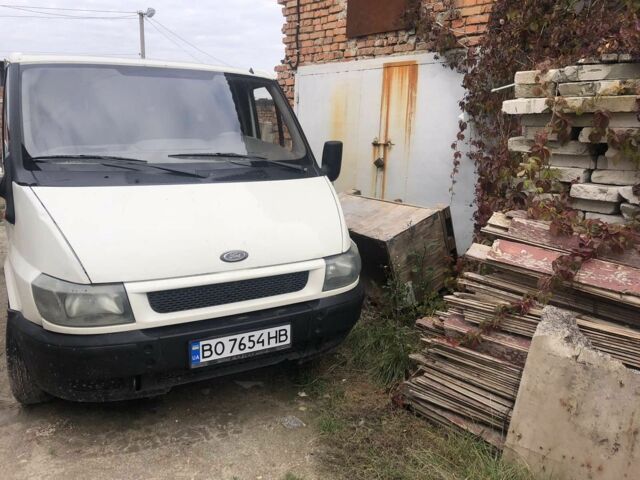 Белый Форд Транзит, объемом двигателя 2 л и пробегом 300 тыс. км за 3150 $, фото 1 на Automoto.ua