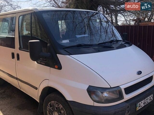 Білий Форд Транзит, об'ємом двигуна 2 л та пробігом 400 тис. км за 4300 $, фото 1 на Automoto.ua