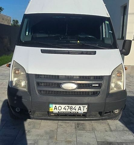 Білий Форд Транзит, об'ємом двигуна 2.4 л та пробігом 470 тис. км за 8500 $, фото 1 на Automoto.ua