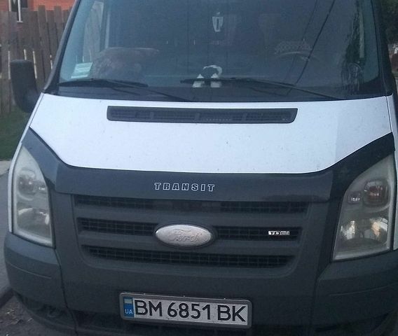 Белый Форд Транзит, объемом двигателя 2.2 л и пробегом 440 тыс. км за 7000 $, фото 1 на Automoto.ua