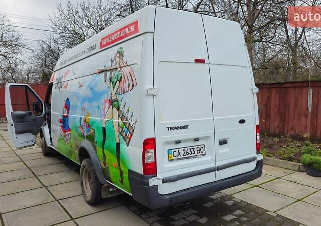 Белый Форд Транзит, объемом двигателя 2.4 л и пробегом 405 тыс. км за 8500 $, фото 1 на Automoto.ua
