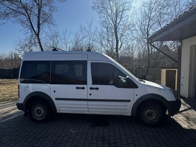 Белый Форд Транзит, объемом двигателя 1.8 л и пробегом 290 тыс. км за 4300 $, фото 1 на Automoto.ua