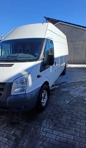 Білий Форд Транзит, об'ємом двигуна 2.4 л та пробігом 313 тис. км за 9000 $, фото 1 на Automoto.ua
