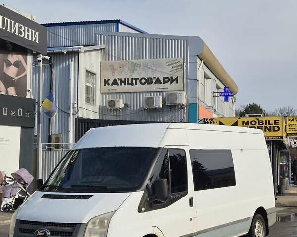 Білий Форд Транзит, об'ємом двигуна 2.2 л та пробігом 275 тис. км за 6299 $, фото 1 на Automoto.ua