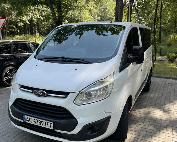 Білий Форд Транзит, об'ємом двигуна 2.2 л та пробігом 260 тис. км за 9850 $, фото 1 на Automoto.ua